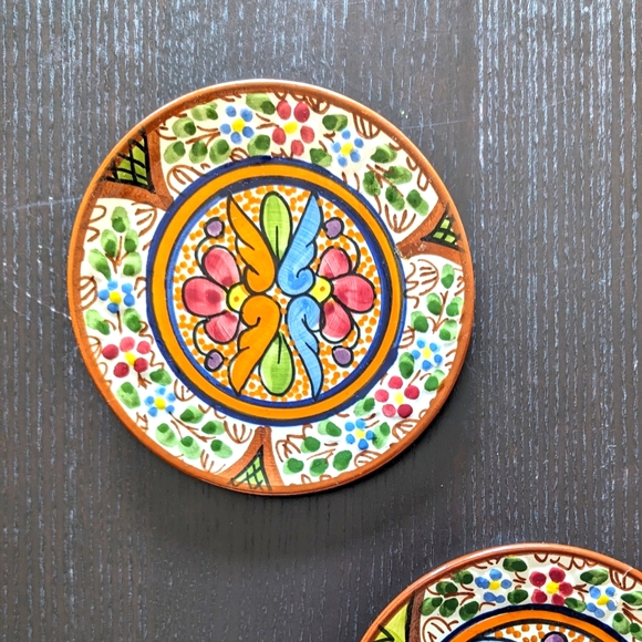 Vintage Spanish Andalusian Style Hand-Painted Ceramic Plate - 5.5 Inches - Picture 4 of 4